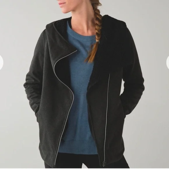 Lululemon Cozy Up Jacket Charcoal Gray Black Lightweight Coat Size 6 - Picture 4 of 17